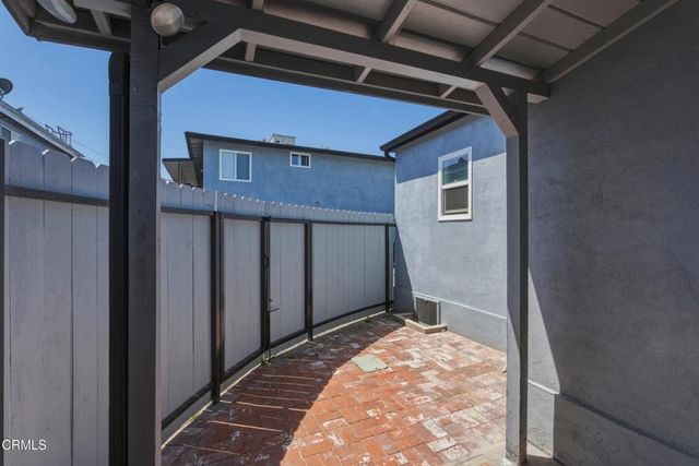 250 S Avenue 55, Los Angeles, CA 90042