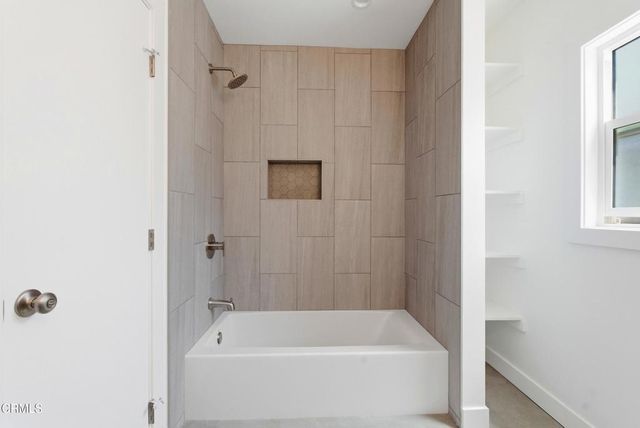250 S Avenue 55, Los Angeles, CA 90042