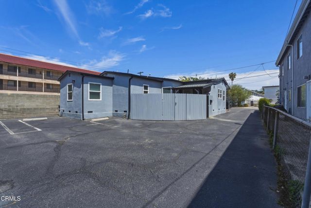 250 S Avenue 55, Los Angeles, CA 90042