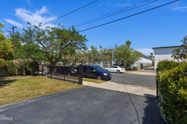 250 S Avenue 55, Los Angeles, CA 90042