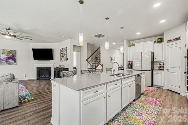 3024 Deep River Way, Waxhaw, NC 28173