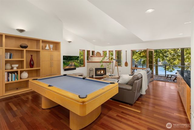 11515 Blue Heron Lane NE, Bainbridge Island, WA 98110