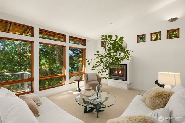 11515 Blue Heron Lane NE, Bainbridge Island, WA 98110