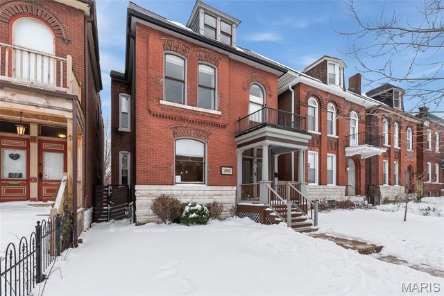 2842 Victor Street, St Louis, MO 63104