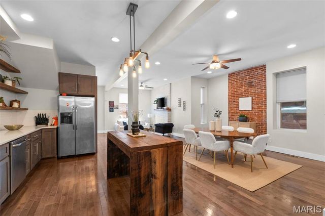 2842 Victor Street, St Louis, MO 63104