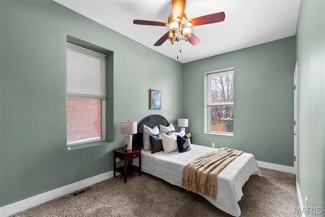 2842 Victor Street, St Louis, MO 63104