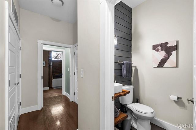 2842 Victor Street, St Louis, MO 63104