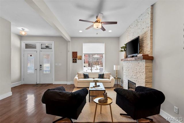 2842 Victor Street, St Louis, MO 63104