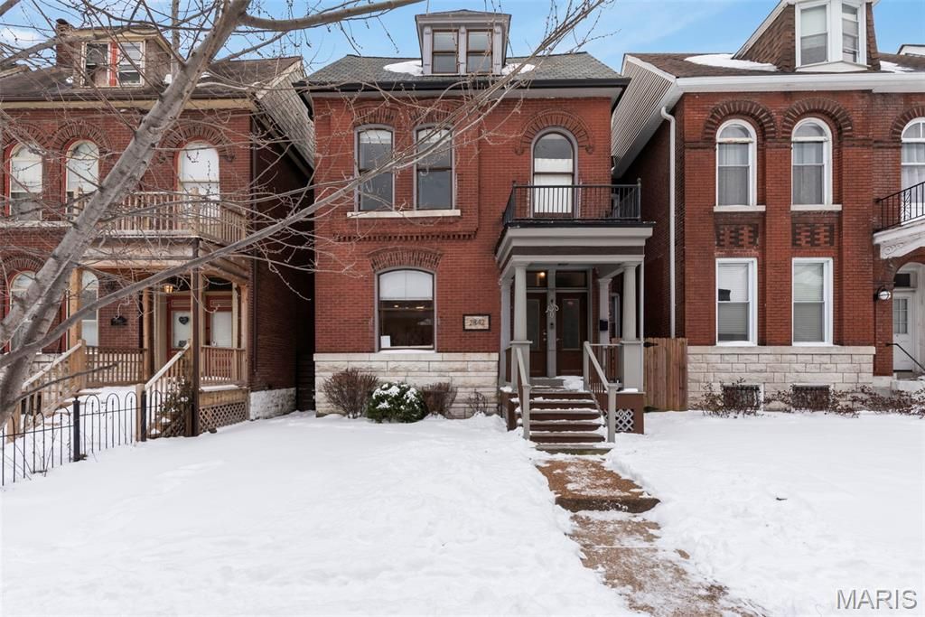 2842 Victor Street, St Louis, MO 63104