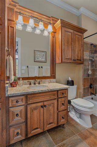 112 Vieux Carre, Bossier City, LA 71111