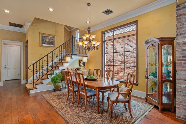 112 Vieux Carre, Bossier City, LA 71111