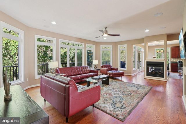 3211 COURTSIDE RD, Bowie, MD 20721