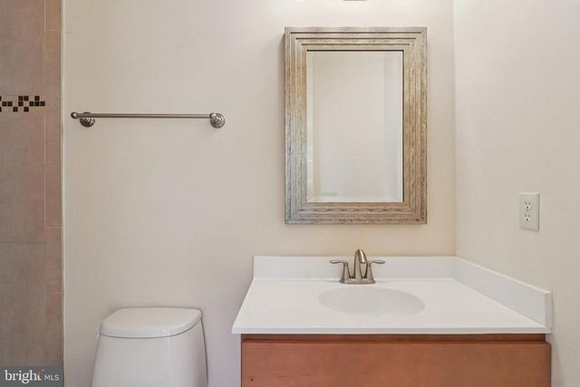 3211 COURTSIDE RD, Bowie, MD 20721