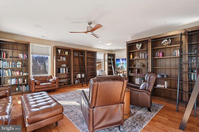 3211 COURTSIDE RD, Bowie, MD 20721