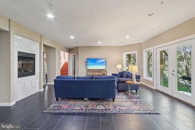 3211 COURTSIDE RD, Bowie, MD 20721