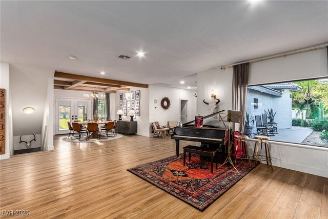 6681 Mustang Street, Las Vegas, NV 89131