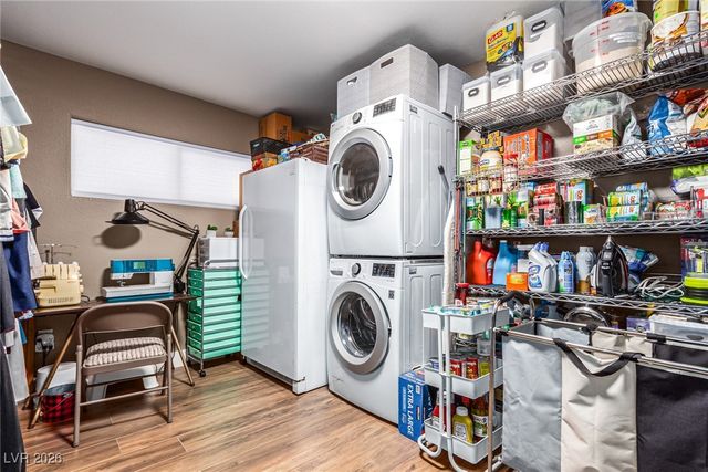 6681 Mustang Street, Las Vegas, NV 89131