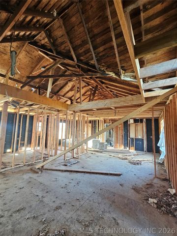 5944 N Evanston Avenue, Tulsa, OK 74130