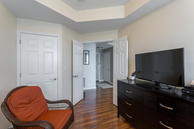 545 N 1st Street 403, Minneapolis, MN 55401