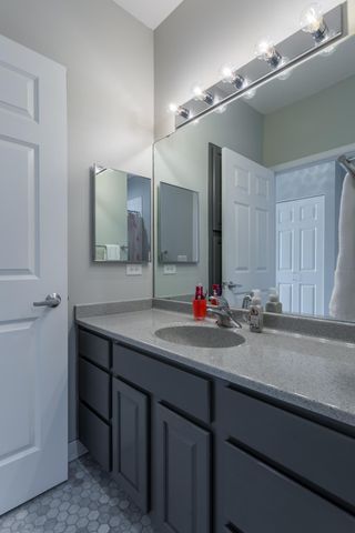 545 N 1st Street 403, Minneapolis, MN 55401