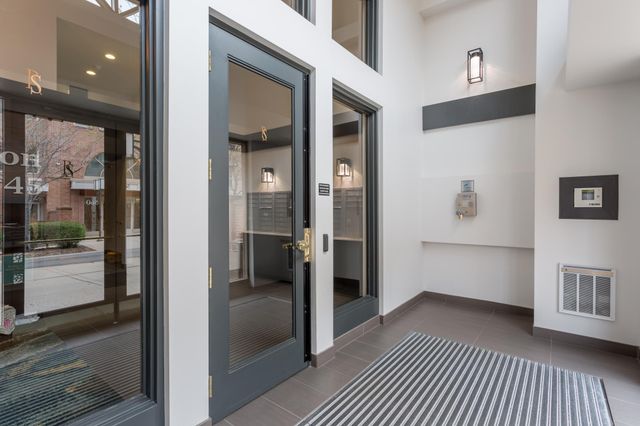 545 N 1st Street 403, Minneapolis, MN 55401