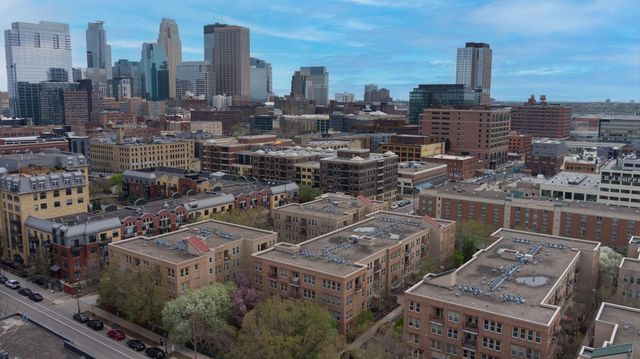 545 N 1st Street 403, Minneapolis, MN 55401