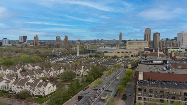 545 N 1st Street 403, Minneapolis, MN 55401