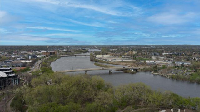 545 N 1st Street 403, Minneapolis, MN 55401