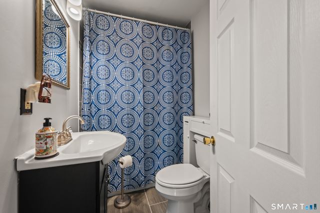 25 Douglas Drive, Meriden, CT 06451
