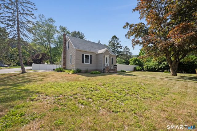 25 Douglas Drive, Meriden, CT 06451