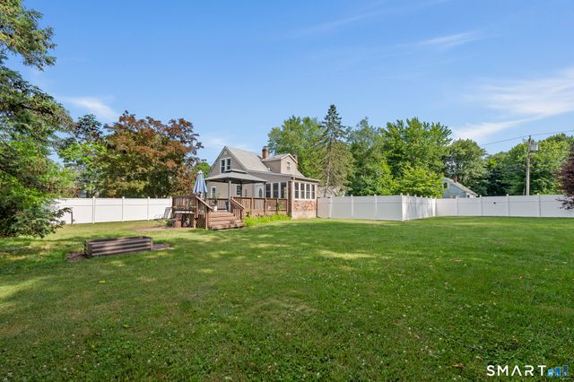 25 Douglas Drive, Meriden, CT 06451