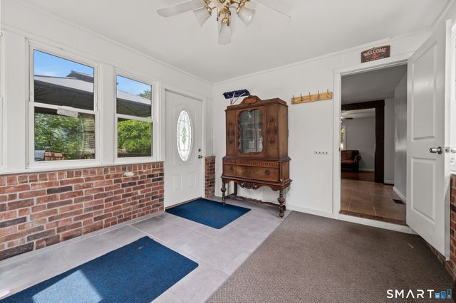 25 Douglas Drive, Meriden, CT 06451