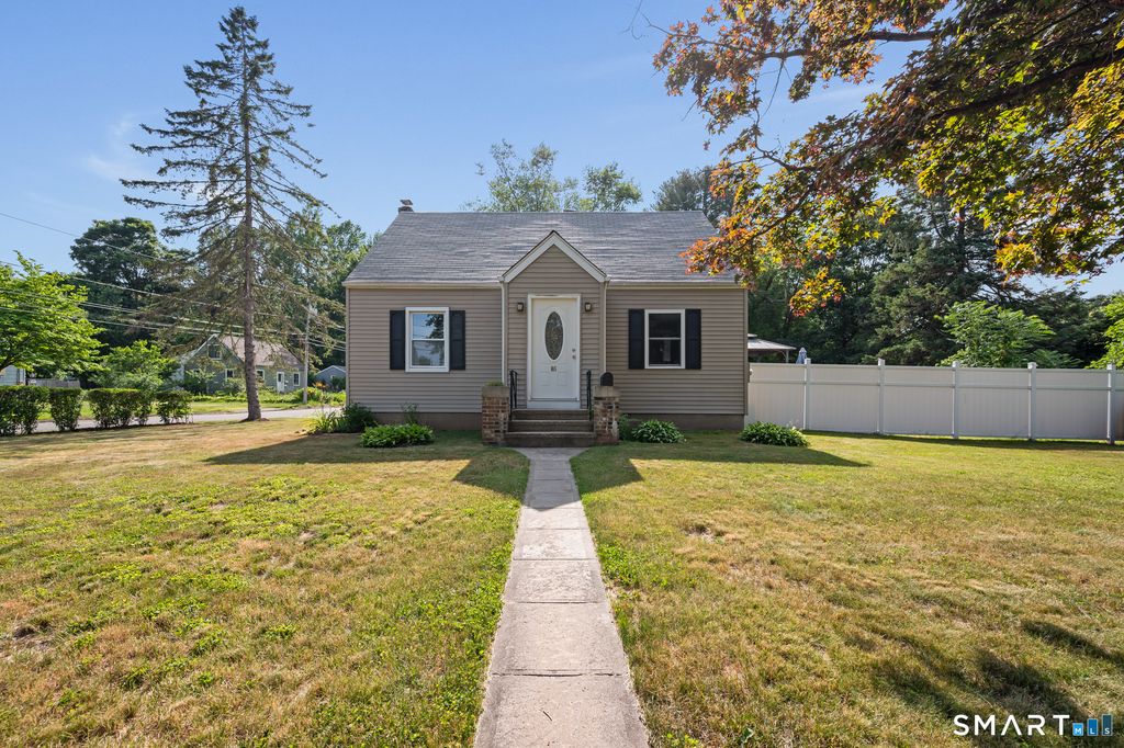 25 Douglas Drive, Meriden, CT 06451