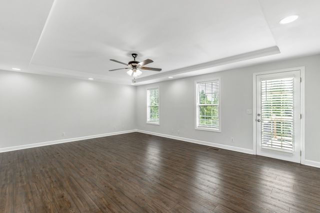 244 Courtney Circle, Rocky Face, GA 30740