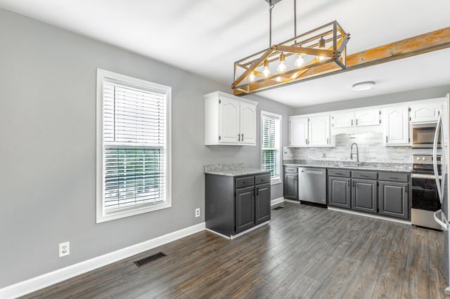 244 Courtney Circle, Rocky Face, GA 30740