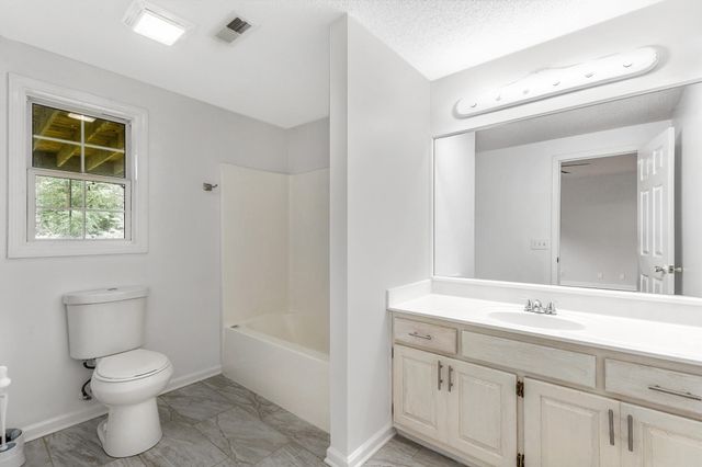 244 Courtney Circle, Rocky Face, GA 30740