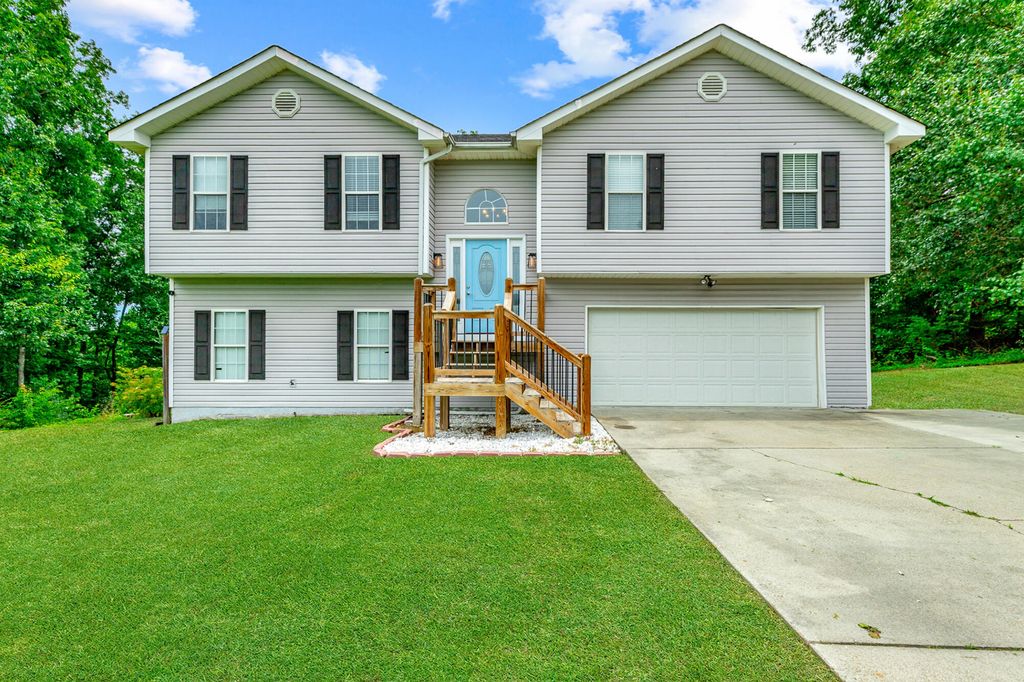 244 Courtney Circle, Rocky Face, GA 30740