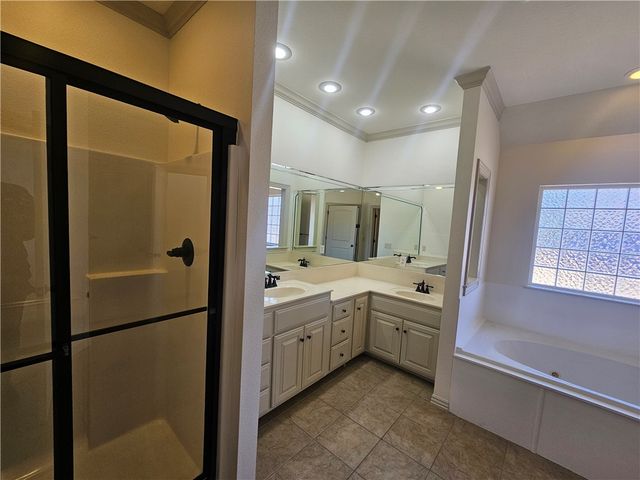 2311 Mont Blanc Avenue, Rogers, AR 72758