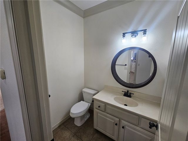 2311 Mont Blanc Avenue, Rogers, AR 72758