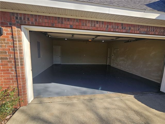 2311 Mont Blanc Avenue, Rogers, AR 72758
