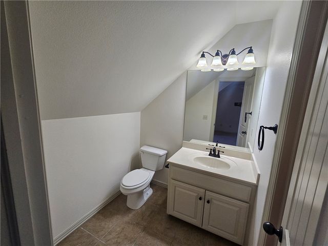 2311 Mont Blanc Avenue, Rogers, AR 72758