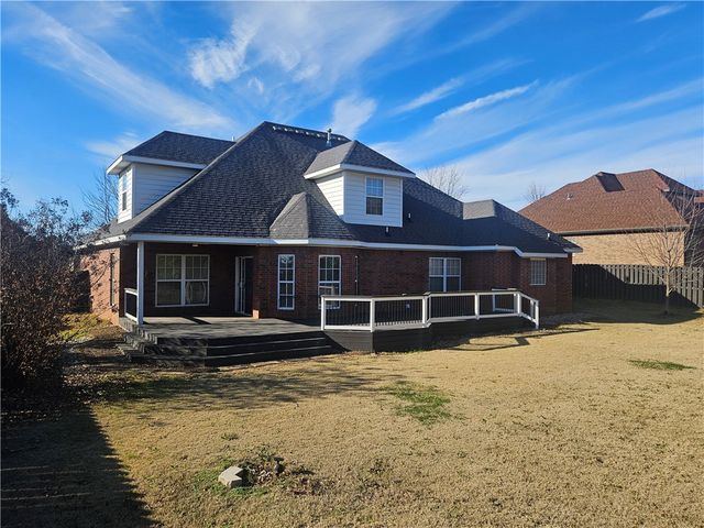 2311 Mont Blanc Avenue, Rogers, AR 72758