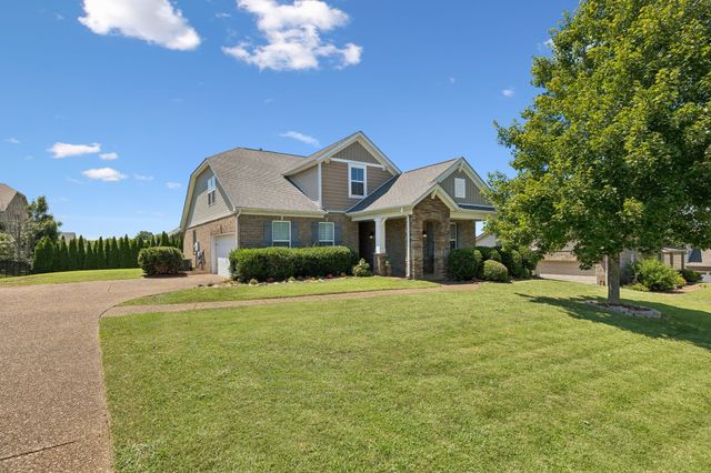 2293 Dewey Dr, Spring Hill, TN 37174
