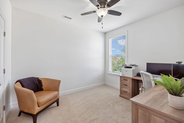 2293 Dewey Dr, Spring Hill, TN 37174