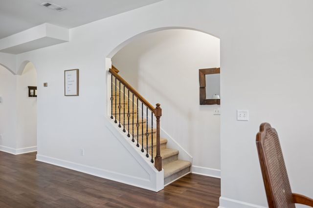 2293 Dewey Dr, Spring Hill, TN 37174