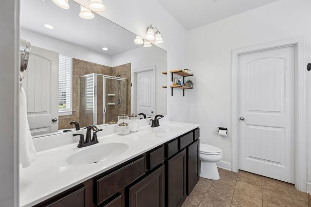 2293 Dewey Dr, Spring Hill, TN 37174
