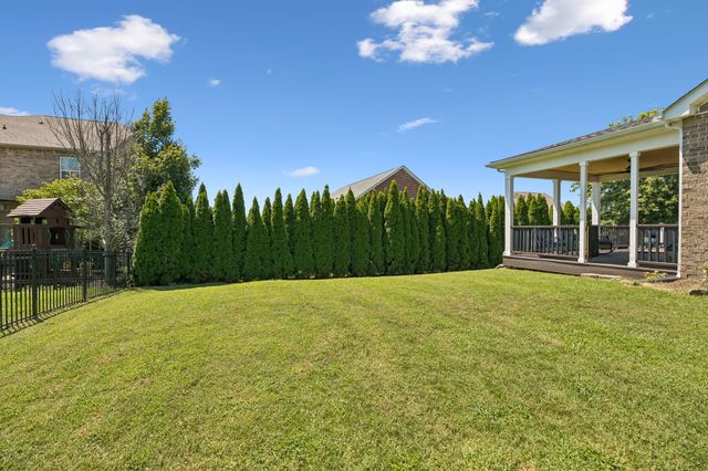 2293 Dewey Dr, Spring Hill, TN 37174