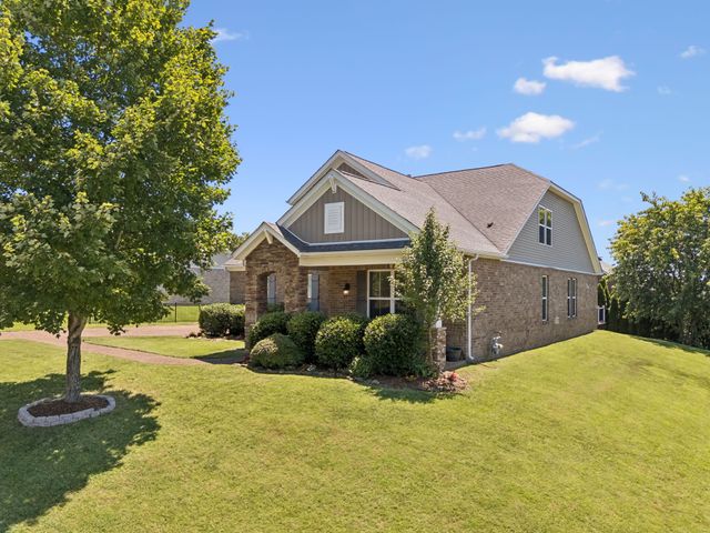 2293 Dewey Dr, Spring Hill, TN 37174