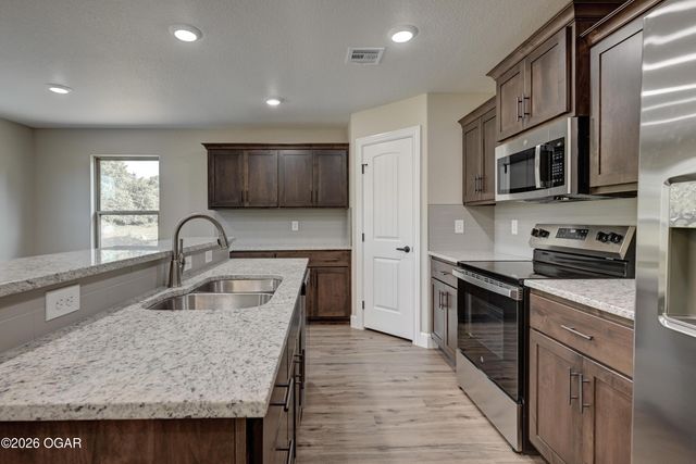 3103 Leah Lane, Joplin, MO 64804