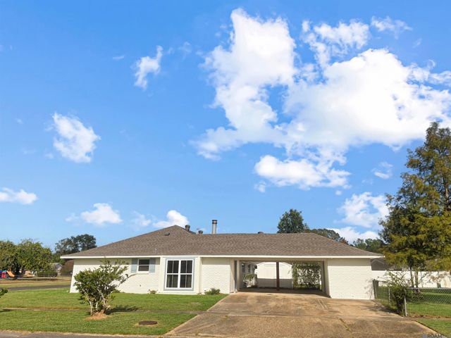 15502 Firewood Dr, Baton Rouge, LA 70816